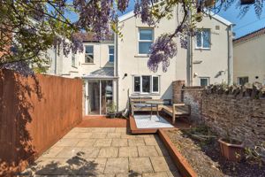 Photo 4- click for photo gallery